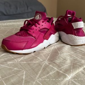 Nike Huarache’s
